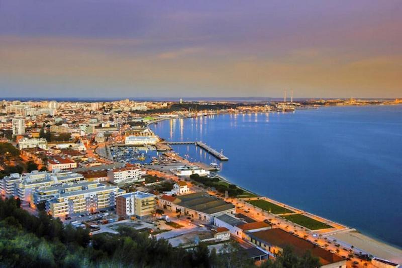 Apartamento Situado Na Zona Costeira Da Cidade Setúbal Exteriör bild